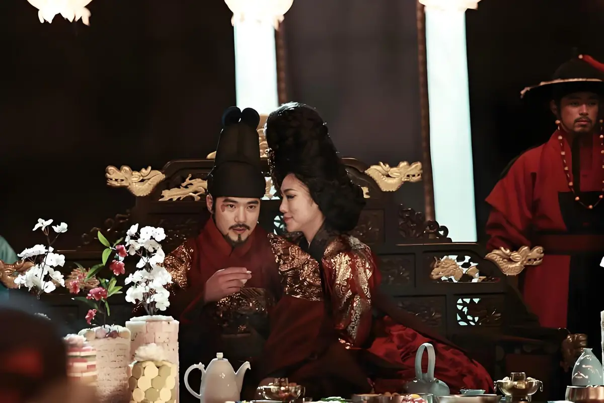 《奸臣》未删减版高清免费在线观看-韩国电影奸臣高清完整版-无广告无删减播放