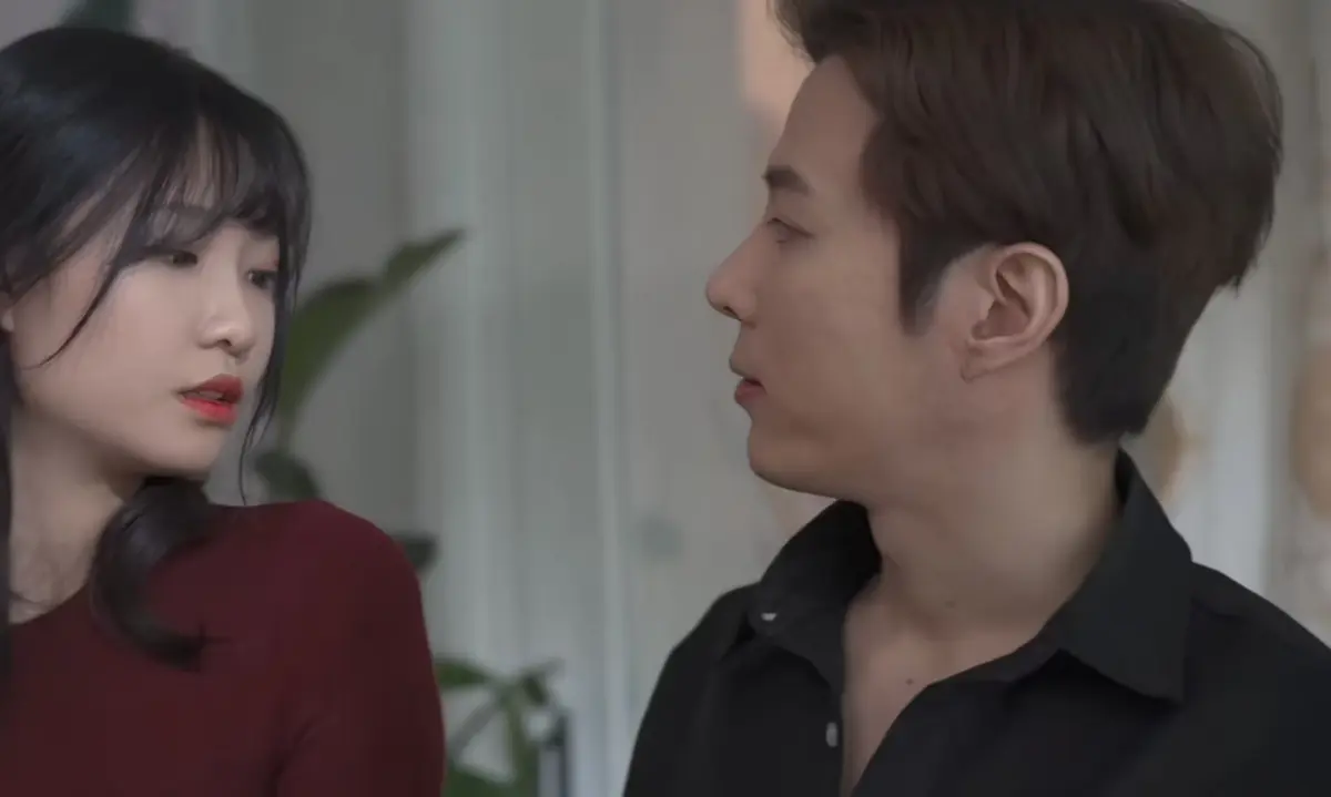 《债务人的妻子》尹律主演蓝光未删减版-高清完整版免费在线观看-韩国电影债务人的妻子无广告全集播放
