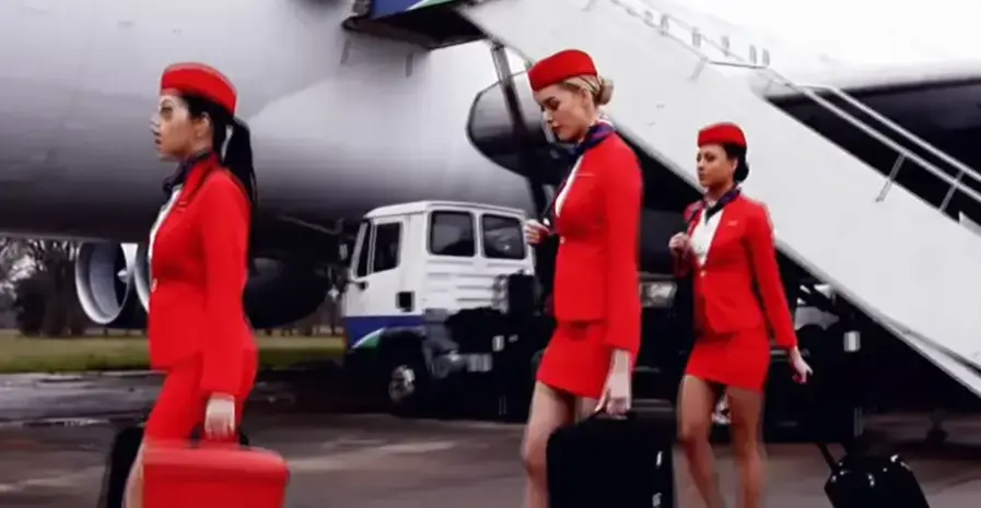 《法国空姐2018》高清中字完整版免费在线观看-法版满天星电影资源-机舱剧情精彩呈现-720P画质畅享