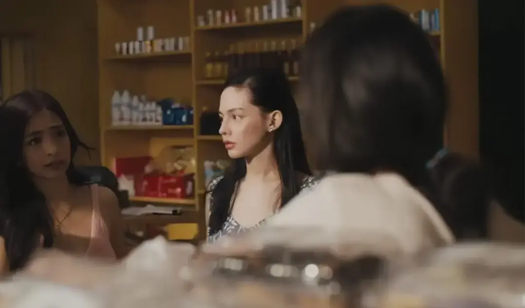 《奶油馅饼》2026菲律宾电影-安杰尔卡斯特罗主演剧情惊悚反转-蓝光4K无删减完整版-夸克网盘免费下载在线观看