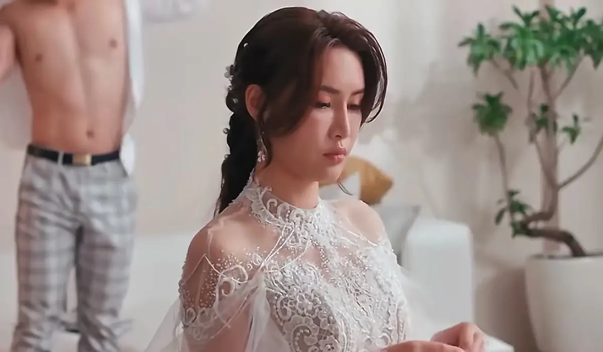 苏畅-小凤新婚艾熙老师领衔主演完整版未删减在线播放 — 港式现实题材力作1080P高清画质免费观看 — 《苏畅-小凤新婚》全集迅雷/百度云双链下载