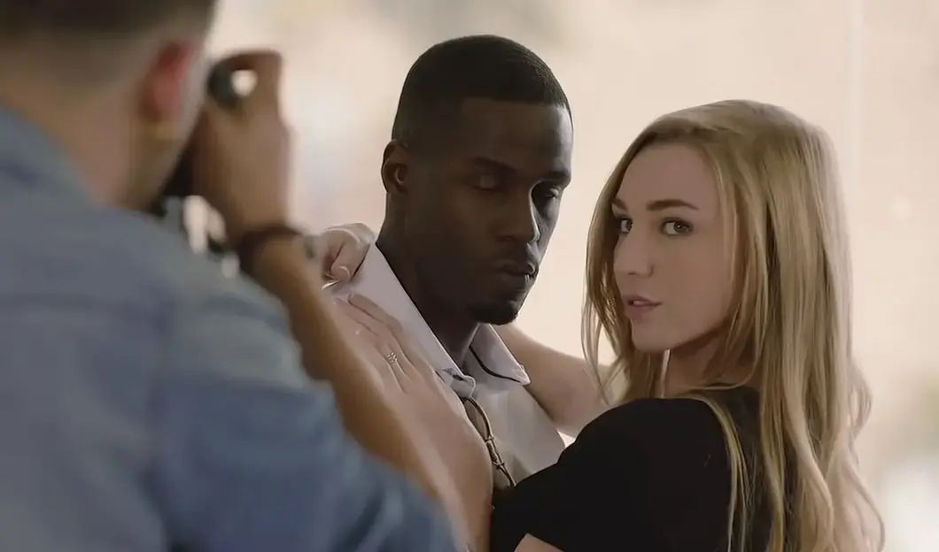 满天星电影《Kendra Sunderland》未删减HD中字在线观看-剧情片Kendra Sunderland高清免费播放-支持多渠道高速资源下载