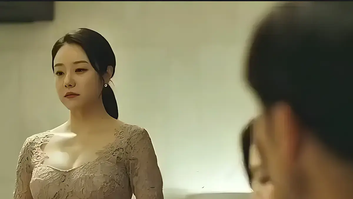 伦理电影《漂亮的保姆》未删减版全集118分钟在线观看-中文字幕1080P高清免费无广告-漂亮的保姆资源下载-韩国电影漂亮的保姆完整版免费观看